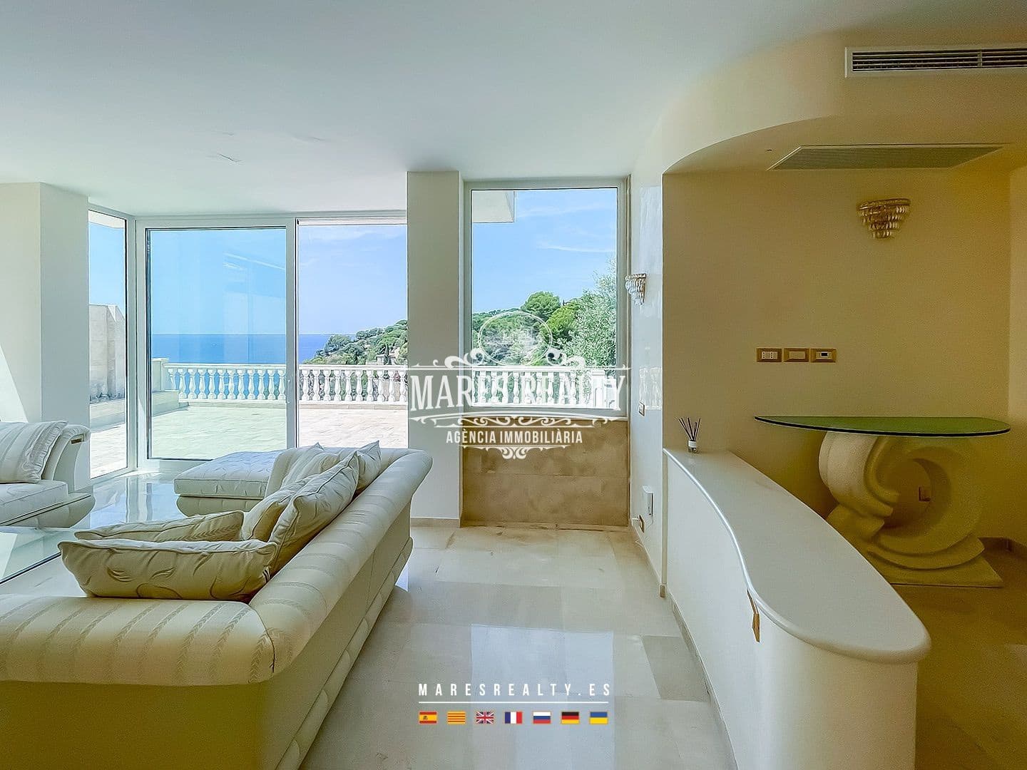 6 soverom Villa til salgs i Lloret de Mar med svømmebasseng garasje - € 2 971 300 (Ref: 8468497)