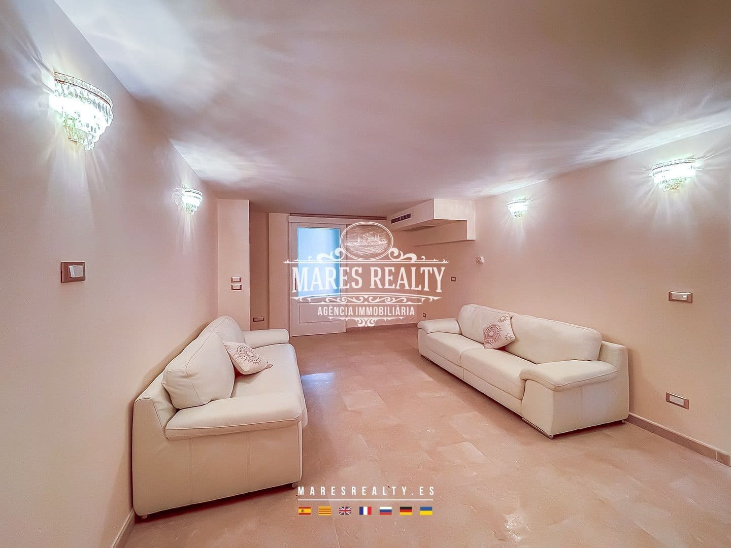 6 soverom Villa til salgs i Lloret de Mar med svømmebasseng garasje - € 2 971 300 (Ref: 8468497)