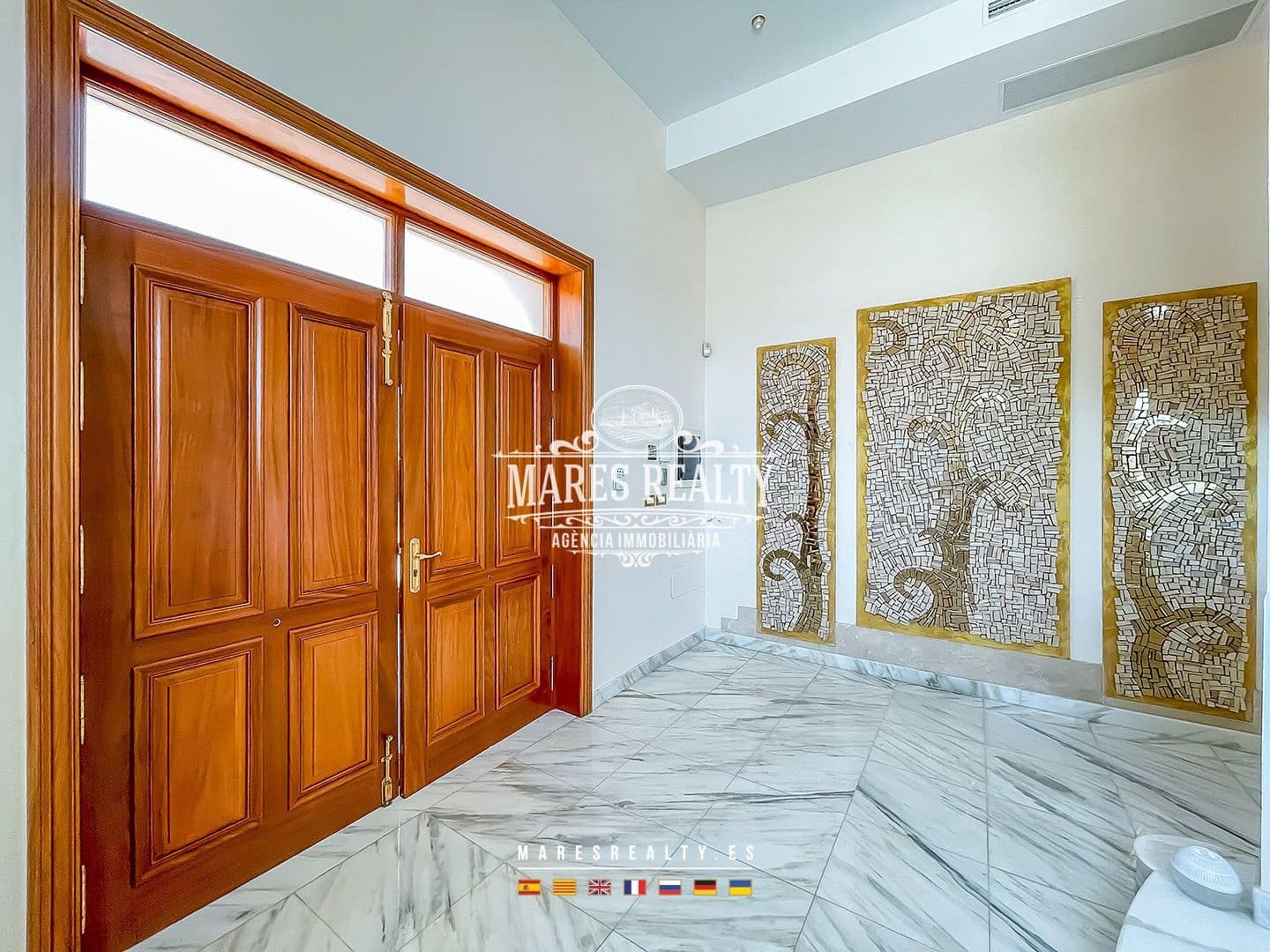 6 soverom Villa til salgs i Lloret de Mar med svømmebasseng garasje - € 2 971 300 (Ref: 8468497)