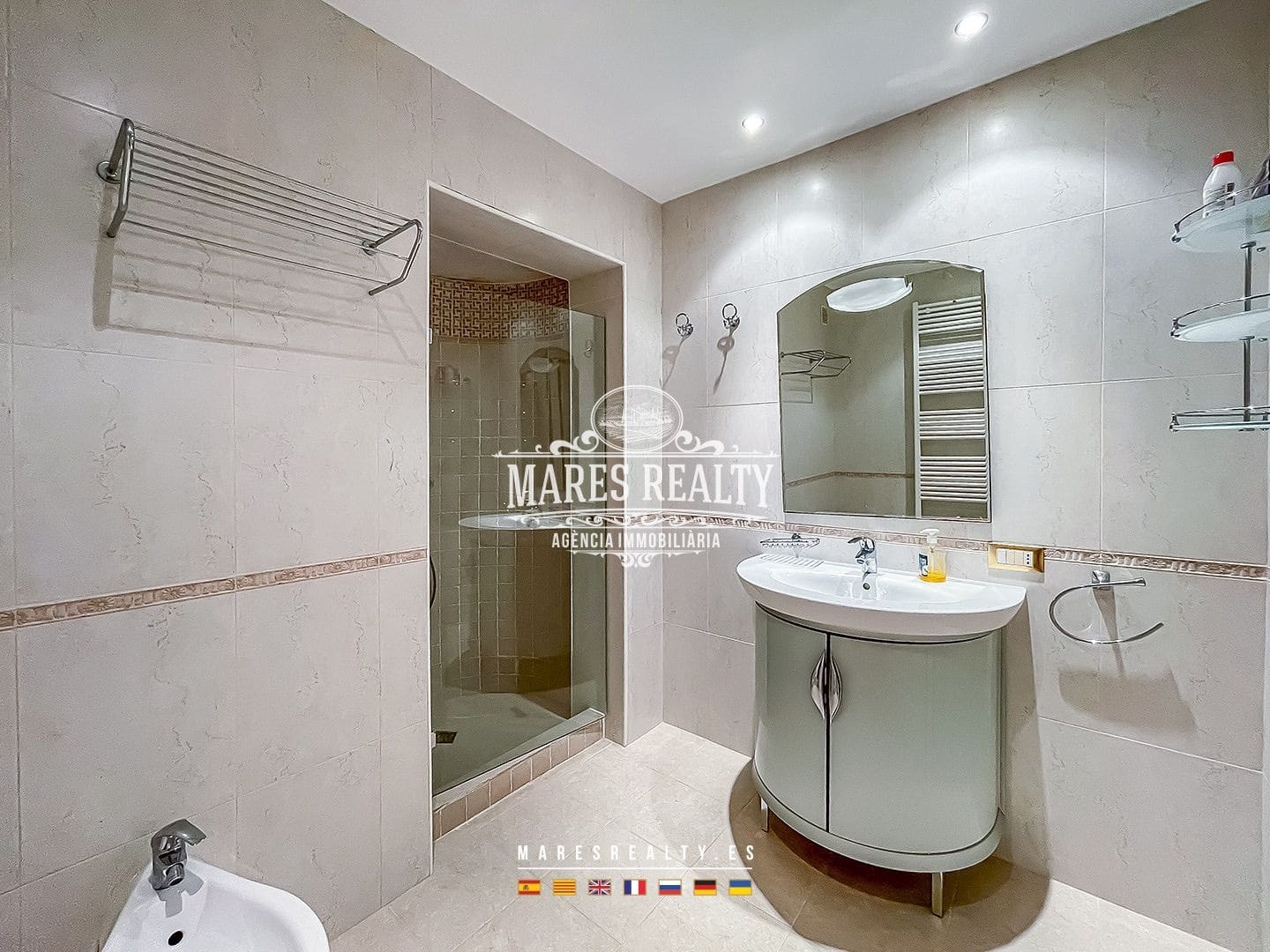 6 soverom Villa til salgs i Lloret de Mar med svømmebasseng garasje - € 2 971 300 (Ref: 8468497)