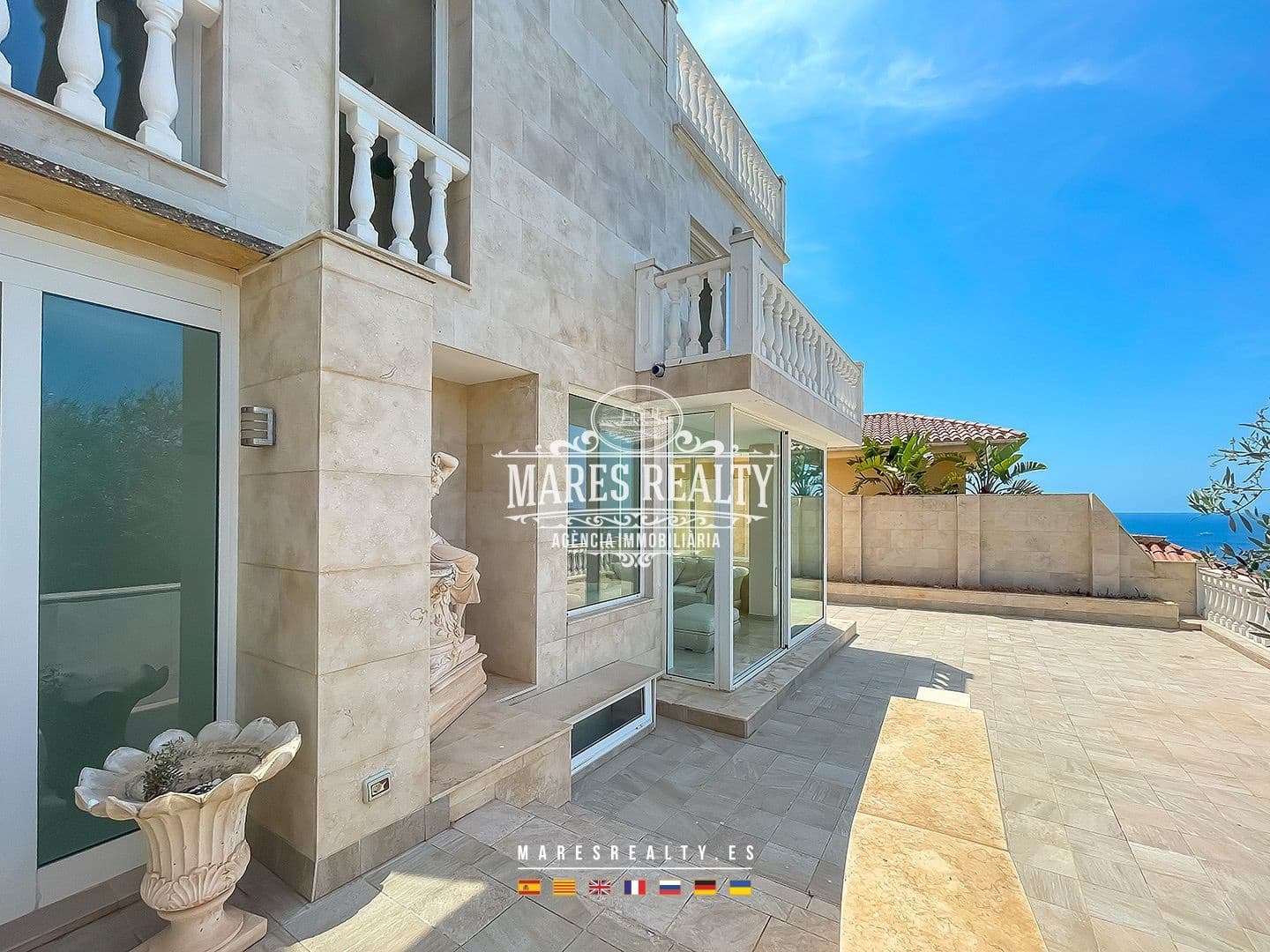 6 soverom Villa til salgs i Lloret de Mar med svømmebasseng garasje - € 2 971 300 (Ref: 8468497)