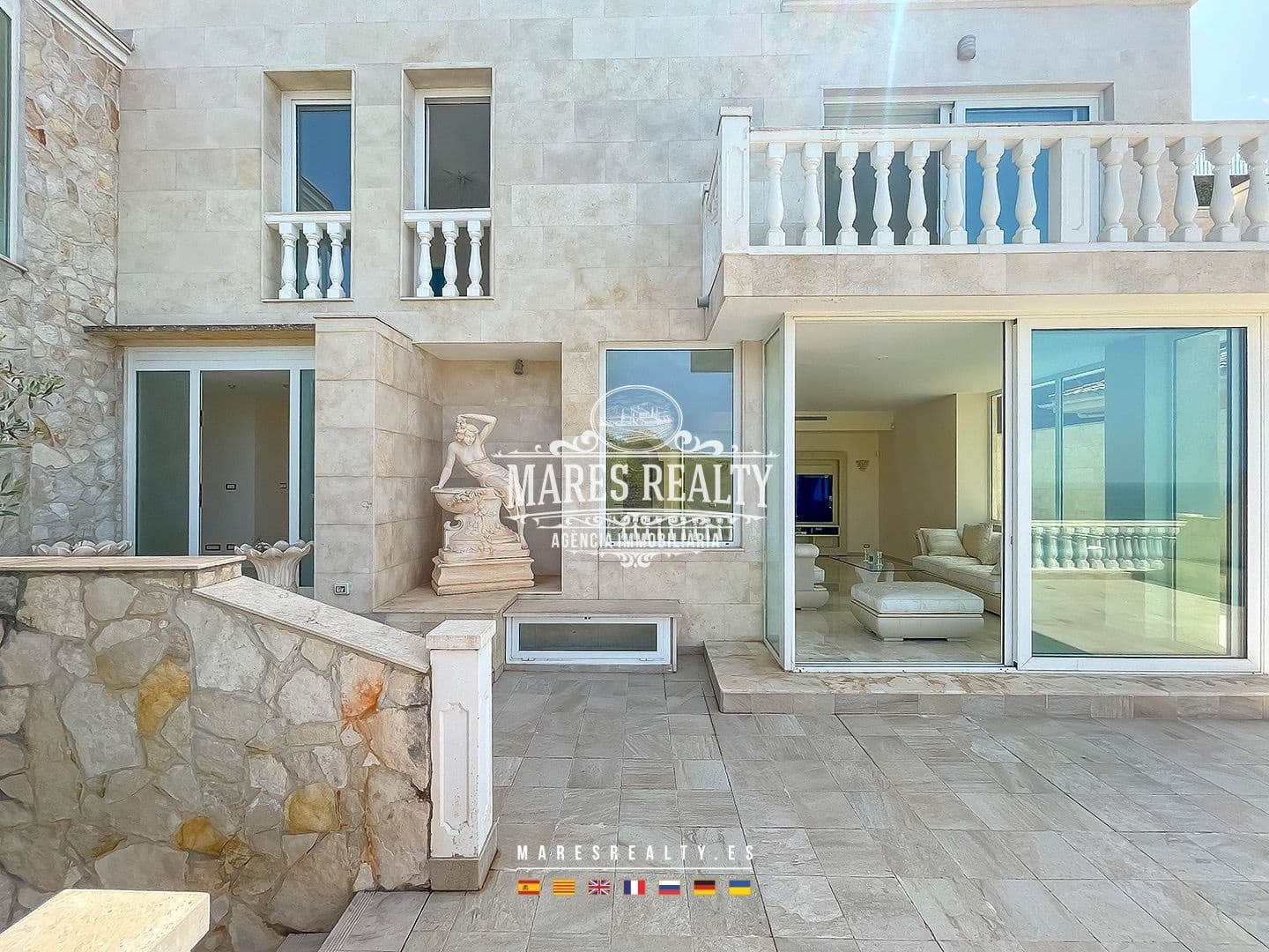 6 soverom Villa til salgs i Lloret de Mar med svømmebasseng garasje - € 2 971 300 (Ref: 8468497)