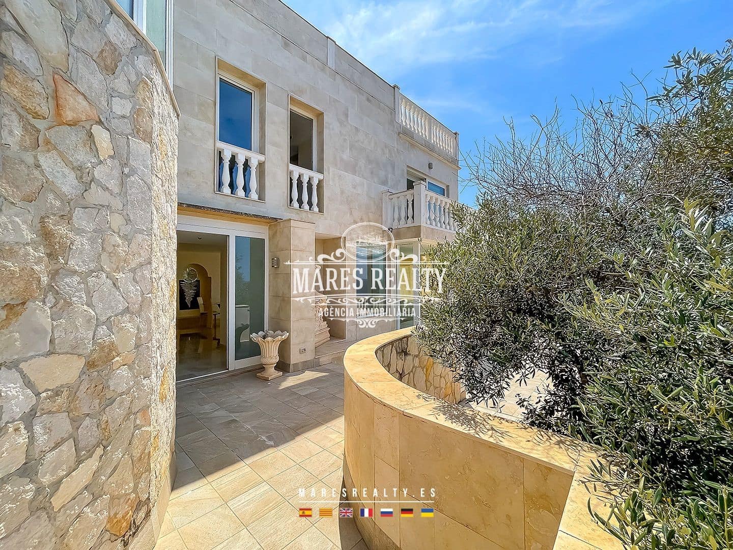 6 soverom Villa til salgs i Lloret de Mar med svømmebasseng garasje - € 2 971 300 (Ref: 8468497)