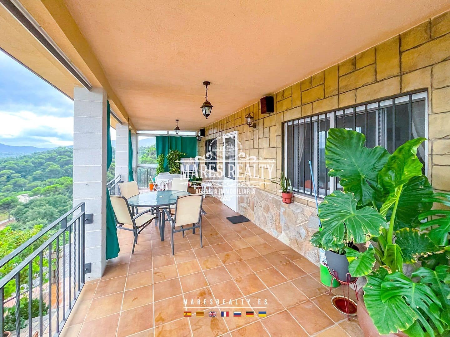 5 bedroom Villa for sale in Tordera - € 540,000 (Ref: 8477669)