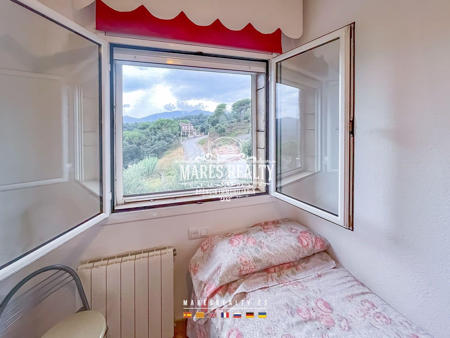 5 bedroom Villa for sale in Tordera - € 540,000 (Ref: 8477669)