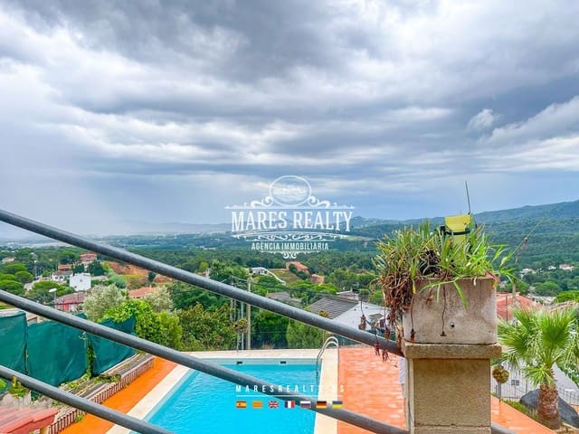 5 bedroom Villa for sale in Tordera - € 540,000 (Ref: 8477669)