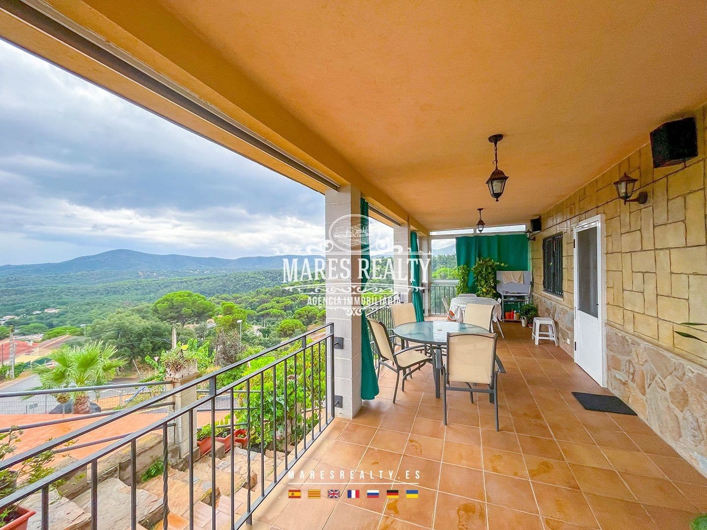 5 bedroom Villa for sale in Tordera - € 540,000 (Ref: 8477669)