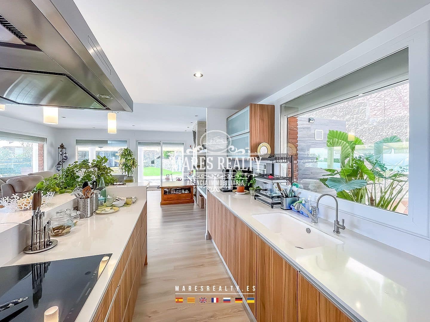 4 sovrum Villa till salu i Alella med pool garage - 1 450 000 € (Ref: 8480582)