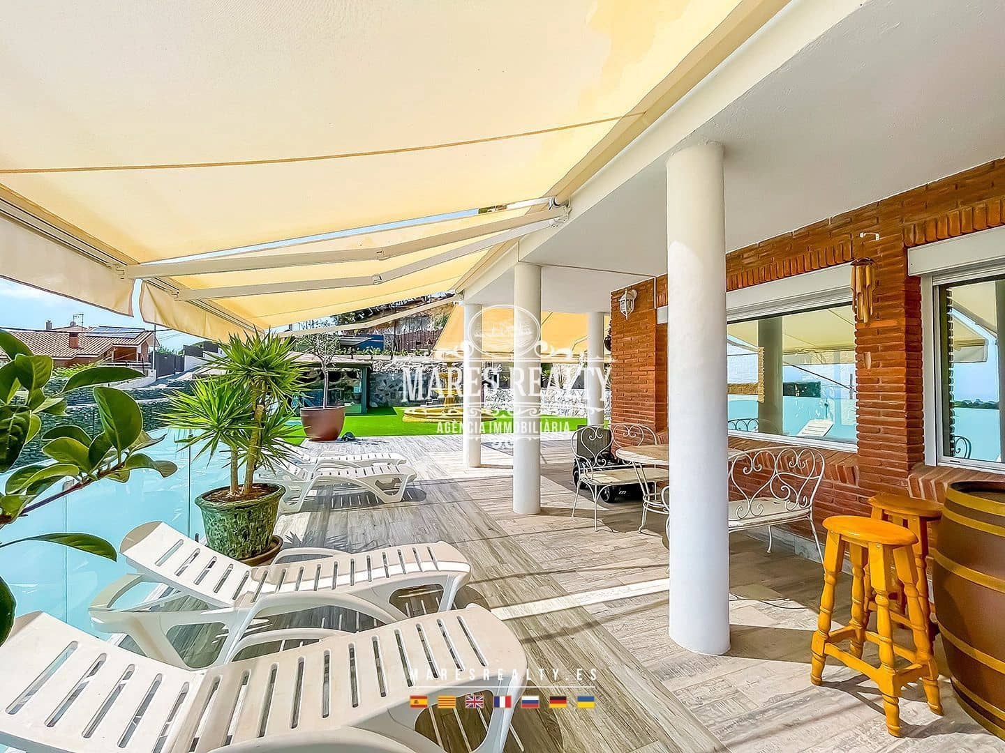 4 sovrum Villa till salu i Alella med pool garage - 1 450 000 € (Ref: 8480582)