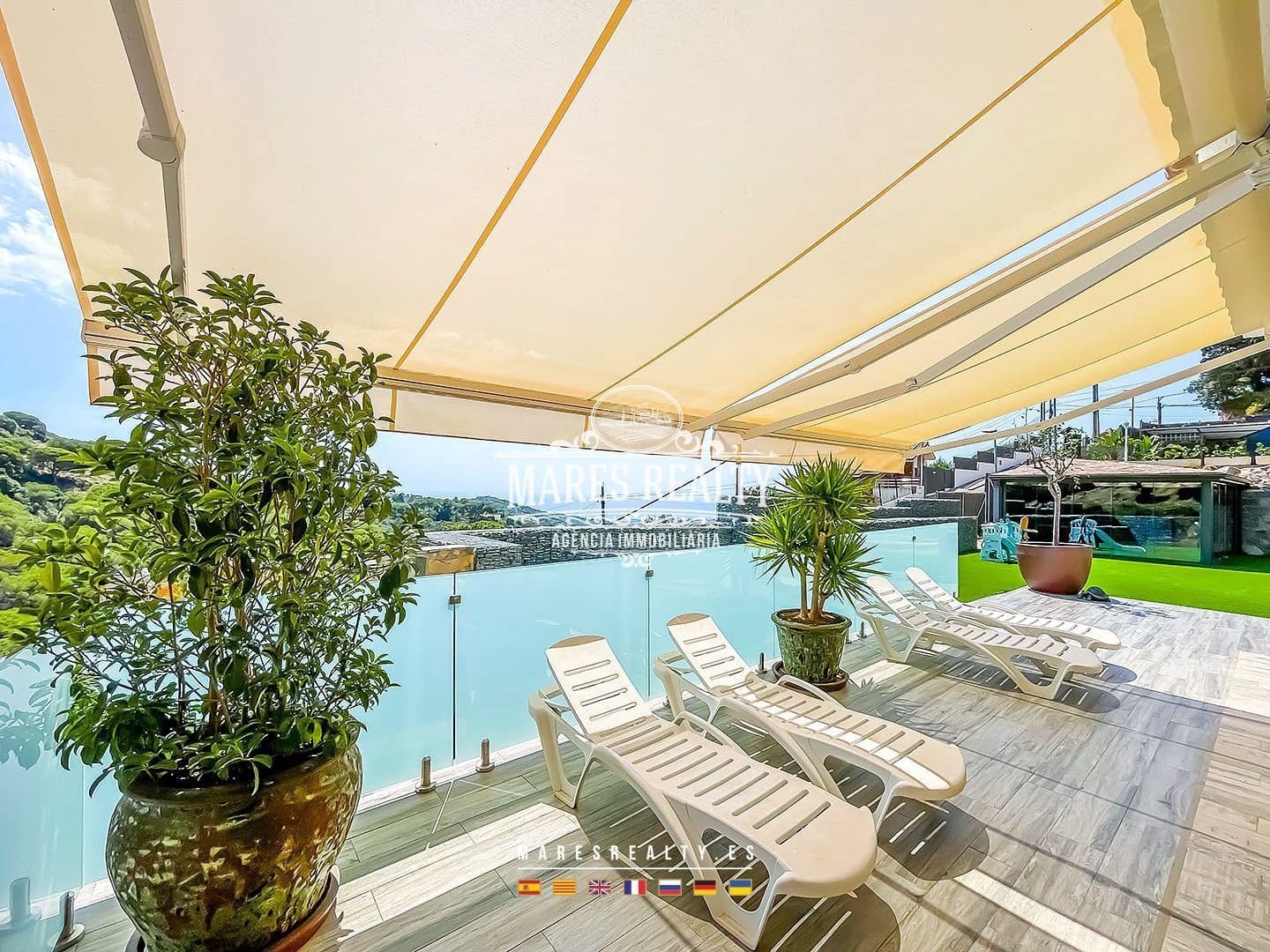 4 sovrum Villa till salu i Alella med pool garage - 1 450 000 € (Ref: 8480582)