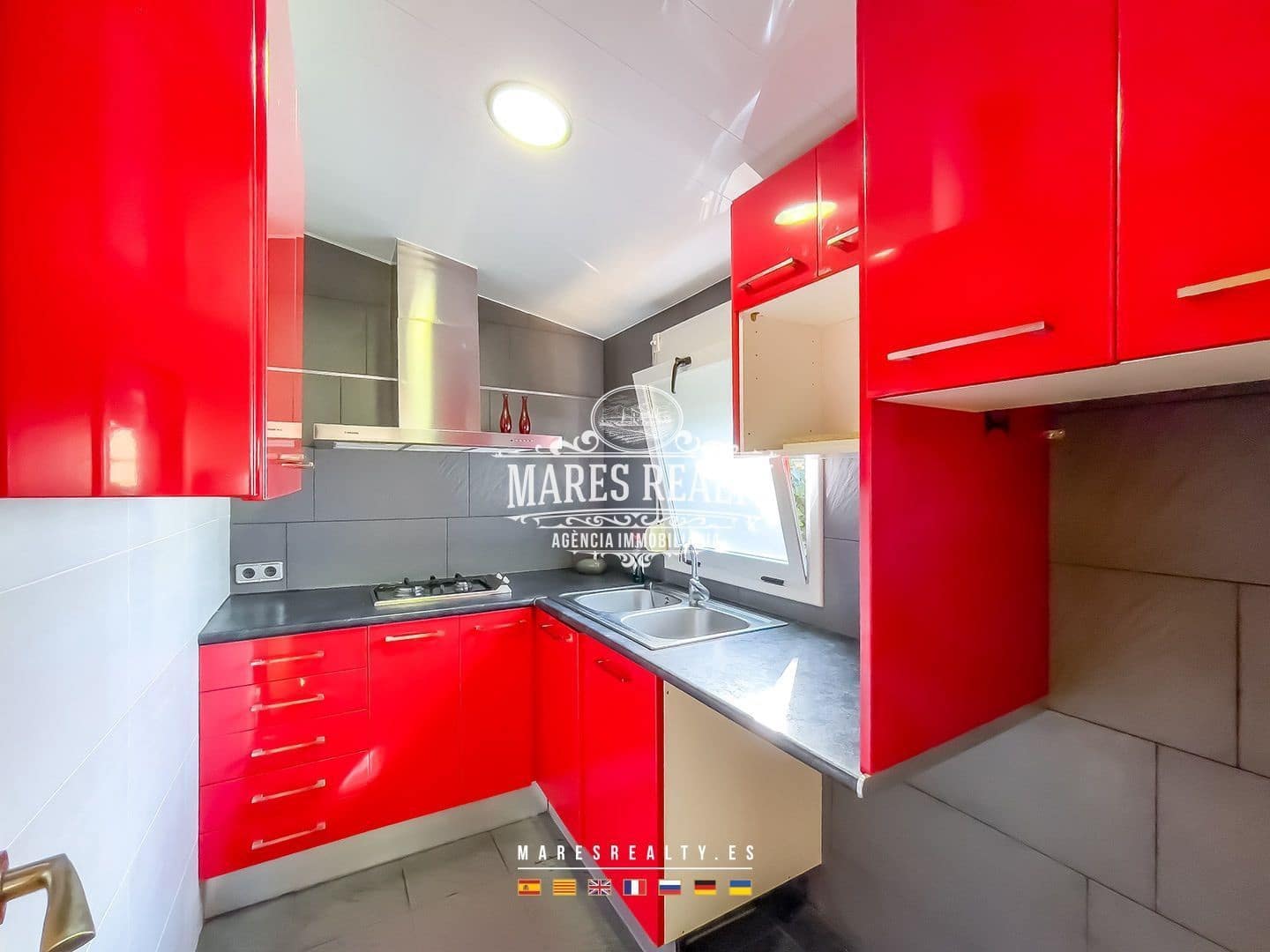 3 soverom Villa til salgs i Malgrat de Mar med svømmebasseng garasje - € 125 000 (Ref: 8485087)