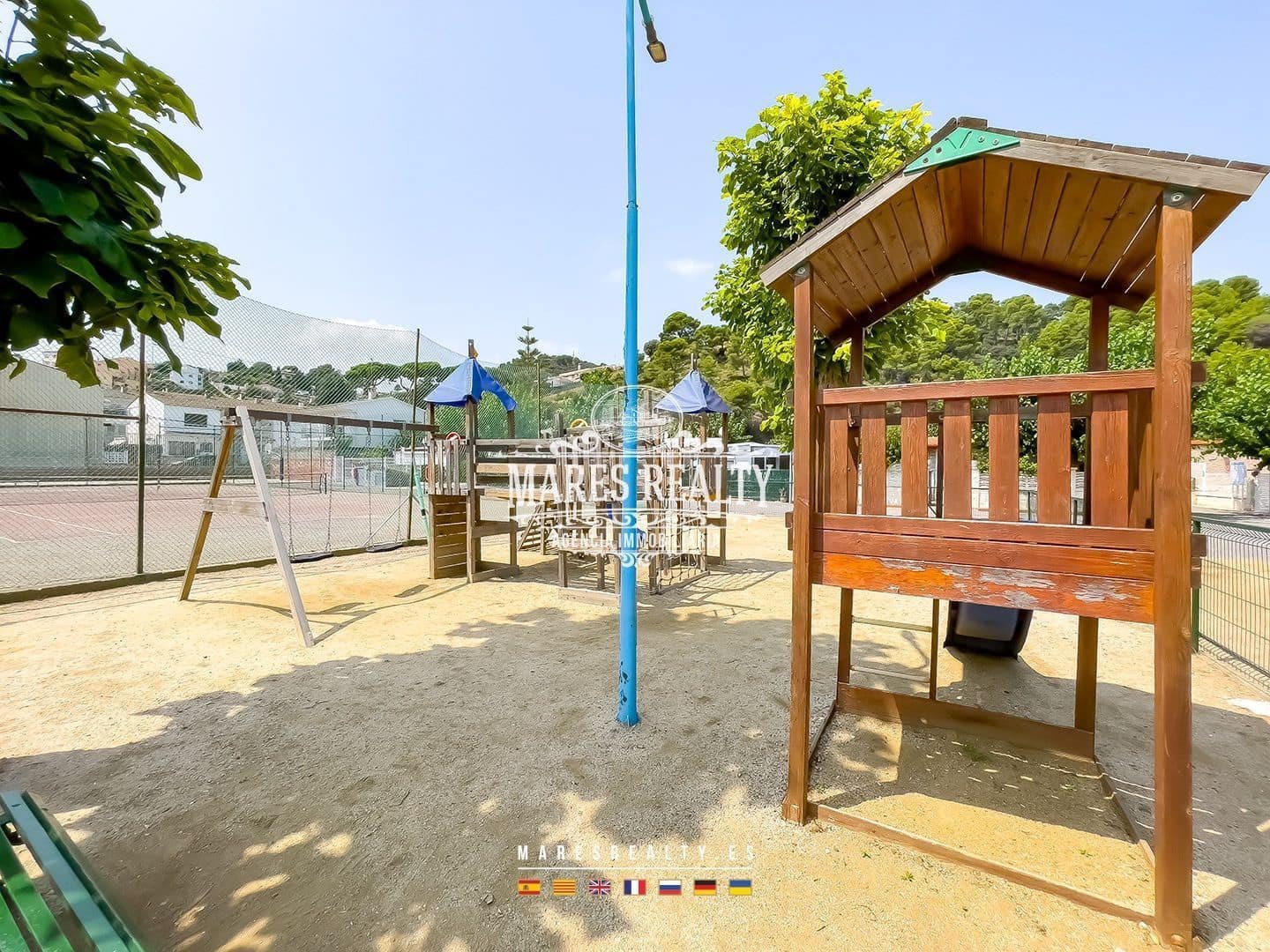 3 soverom Villa til salgs i Malgrat de Mar med svømmebasseng garasje - € 125 000 (Ref: 8485087)