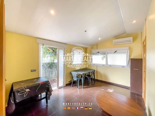 3 chambre Villa/Maison à vendre à Malgrat de Mar avec piscine garage - 125 000 € (Ref: 8485087)