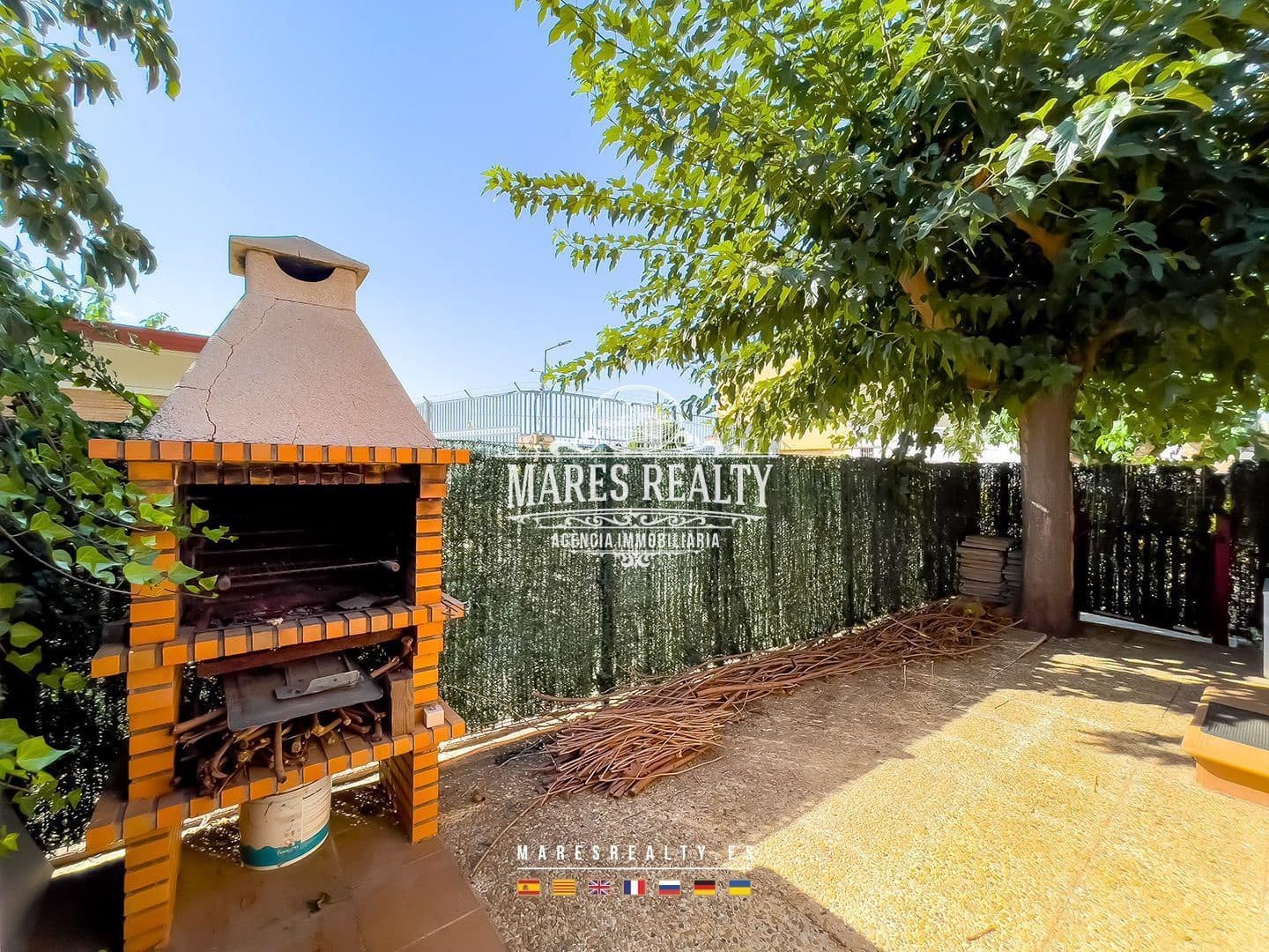 3 soverom Villa til salgs i Malgrat de Mar med svømmebasseng garasje - € 125 000 (Ref: 8485087)