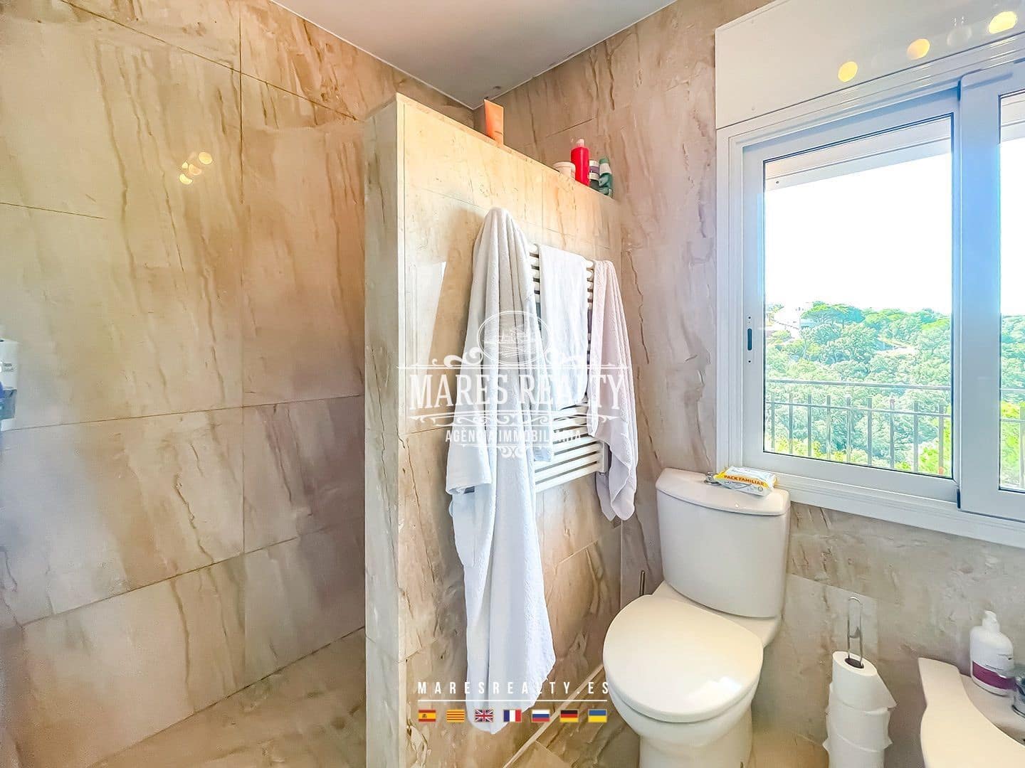 6 soveværelse Villa til salg i Argentona med swimmingpool garage - € 570.000 (Ref: 8533655)