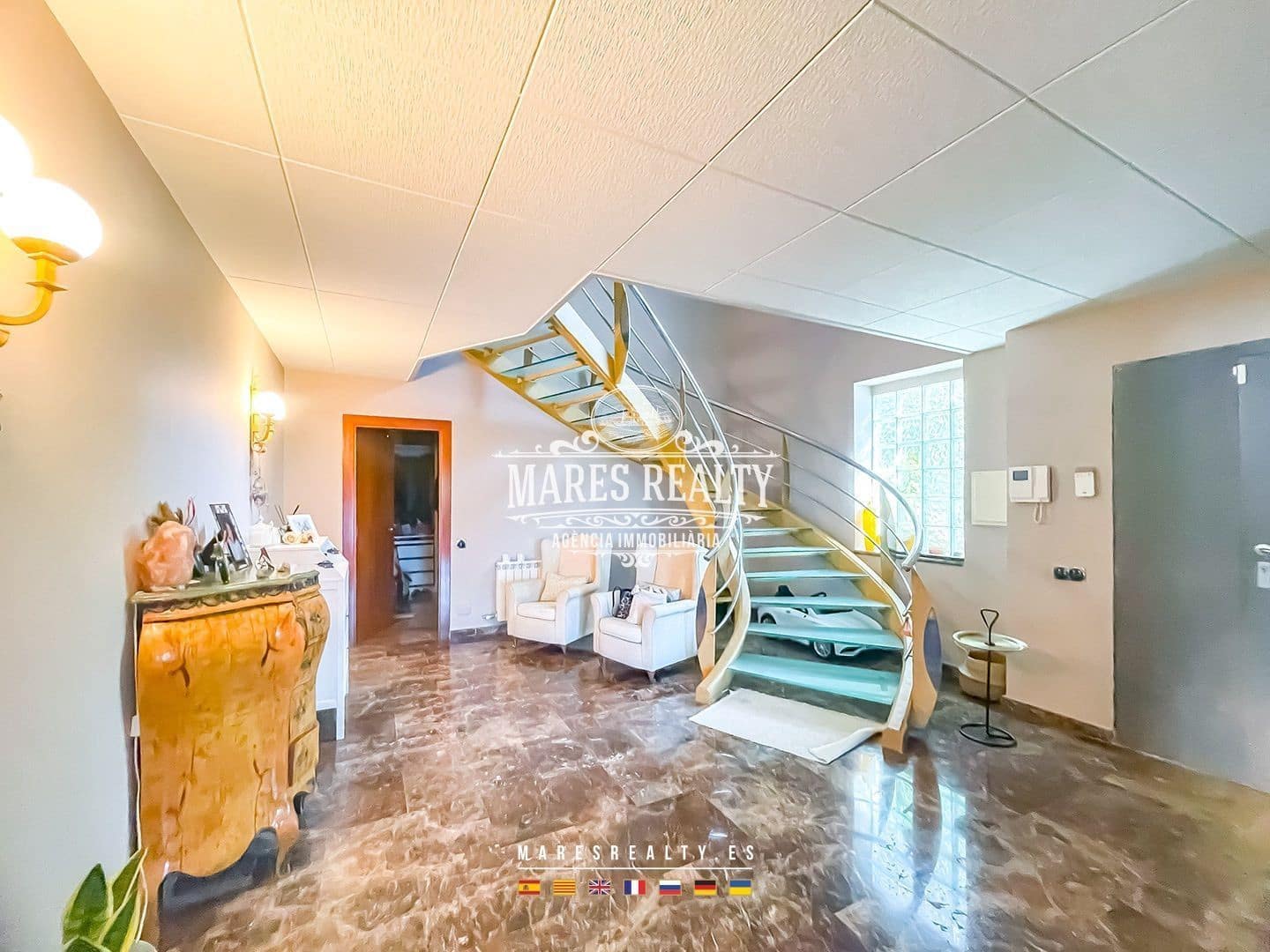 6 soveværelse Villa til salg i Argentona med swimmingpool garage - € 570.000 (Ref: 8533655)