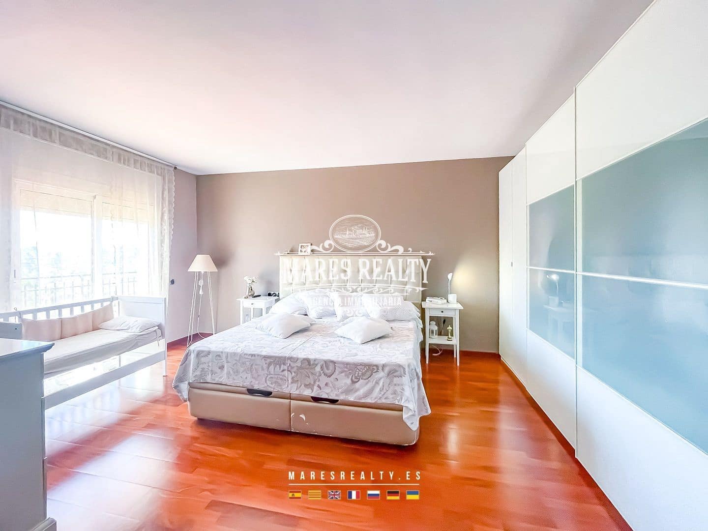 6 sovrum Villa till salu i Argentona med pool garage - 590 000 € (Ref: 8533655)