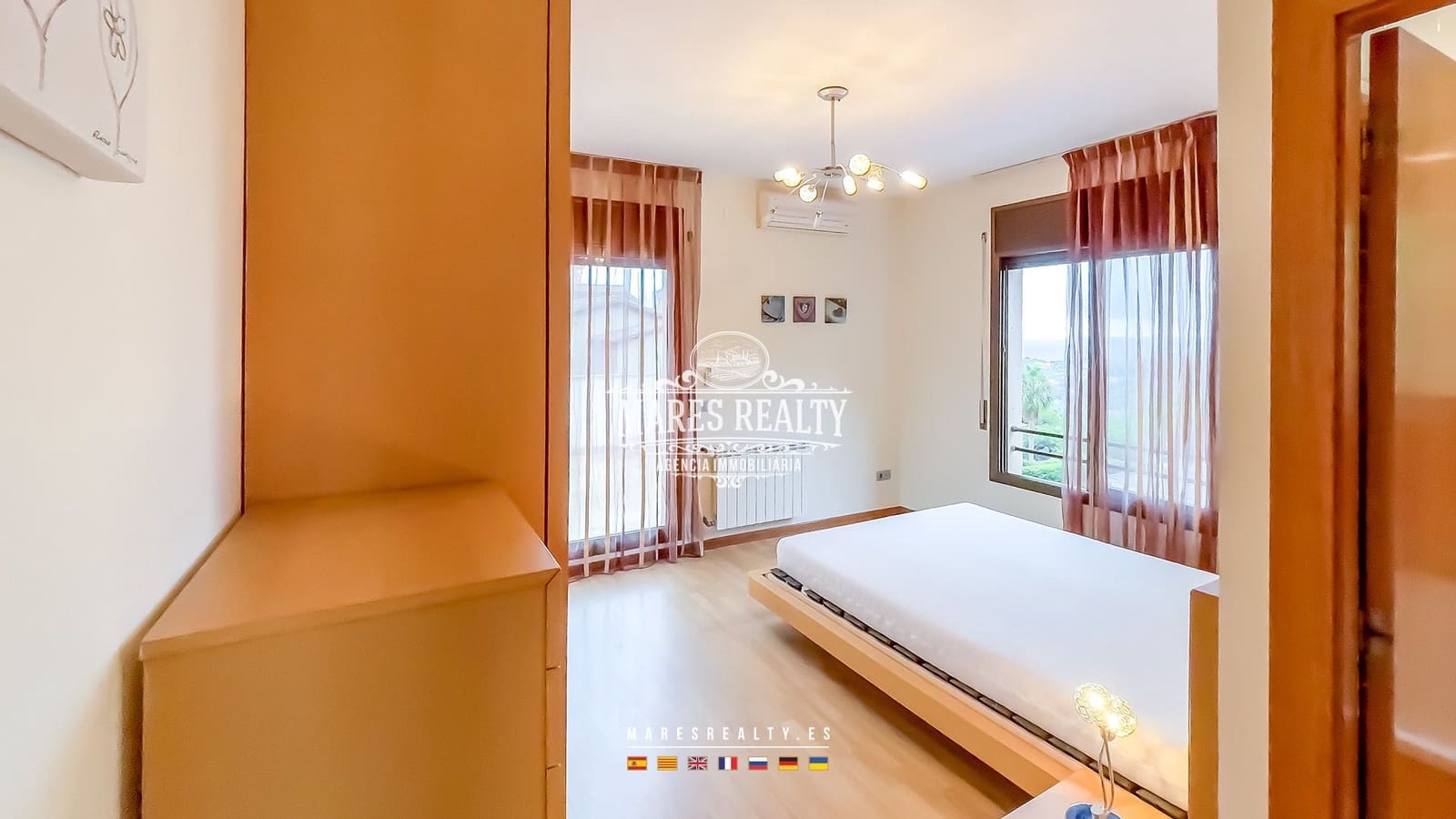 3 bedroom Villa for sale in Lloret de Mar with pool garage - € 475,000 (Ref: 8539523)