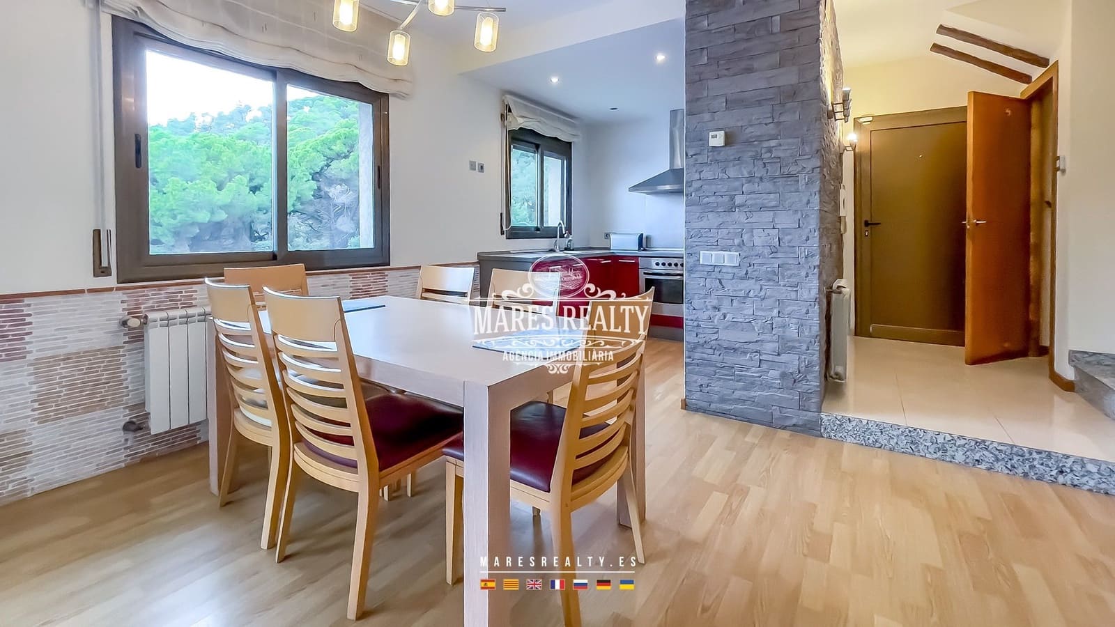 3 bedroom Villa for sale in Lloret de Mar with pool garage - € 475,000 (Ref: 8539523)