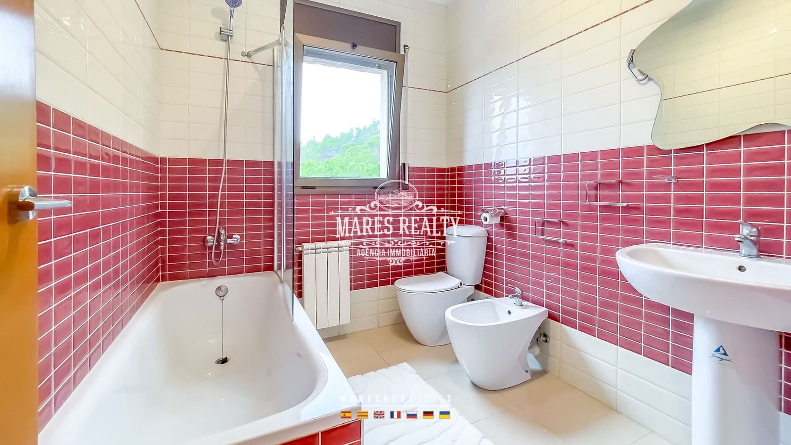 3 bedroom Villa for sale in Lloret de Mar with pool garage - € 475,000 (Ref: 8539523)