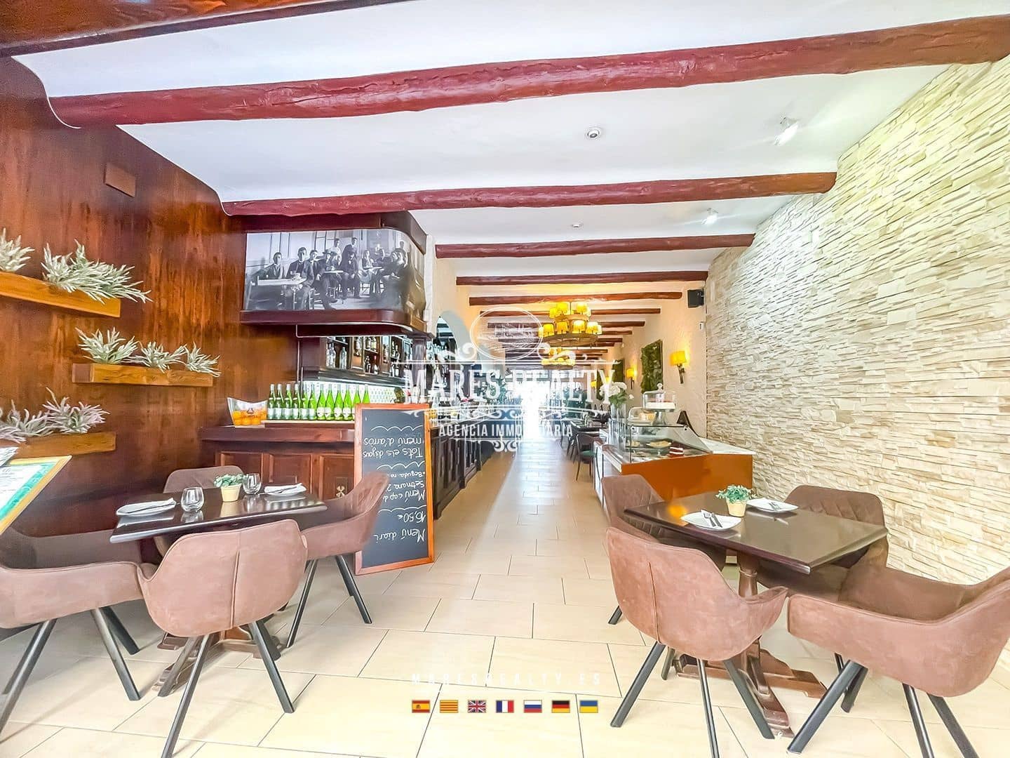 Commercial for sale in Calella - € 800,000 (Ref: 8541895)