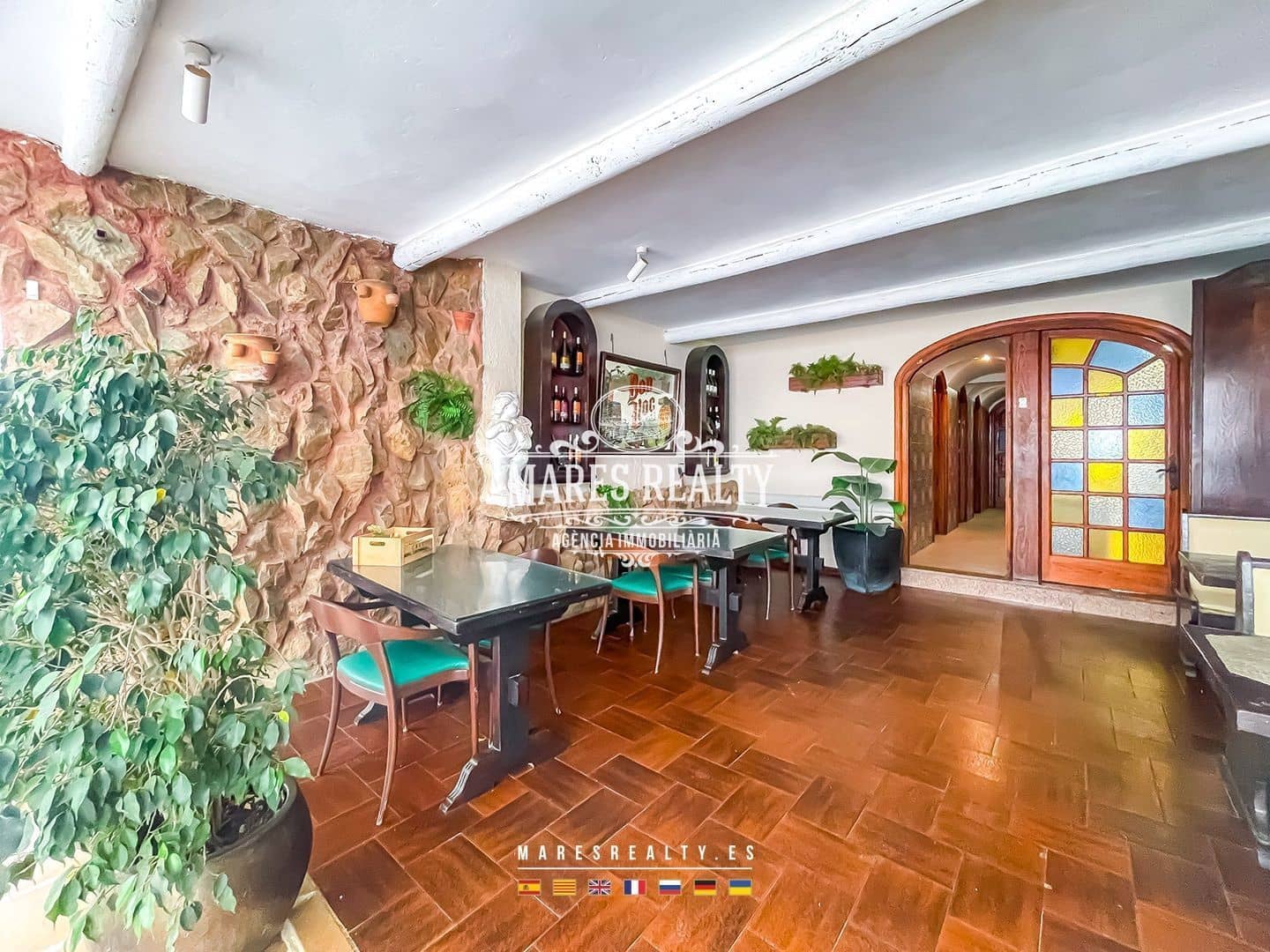 Commercial for sale in Calella - € 800,000 (Ref: 8541895)