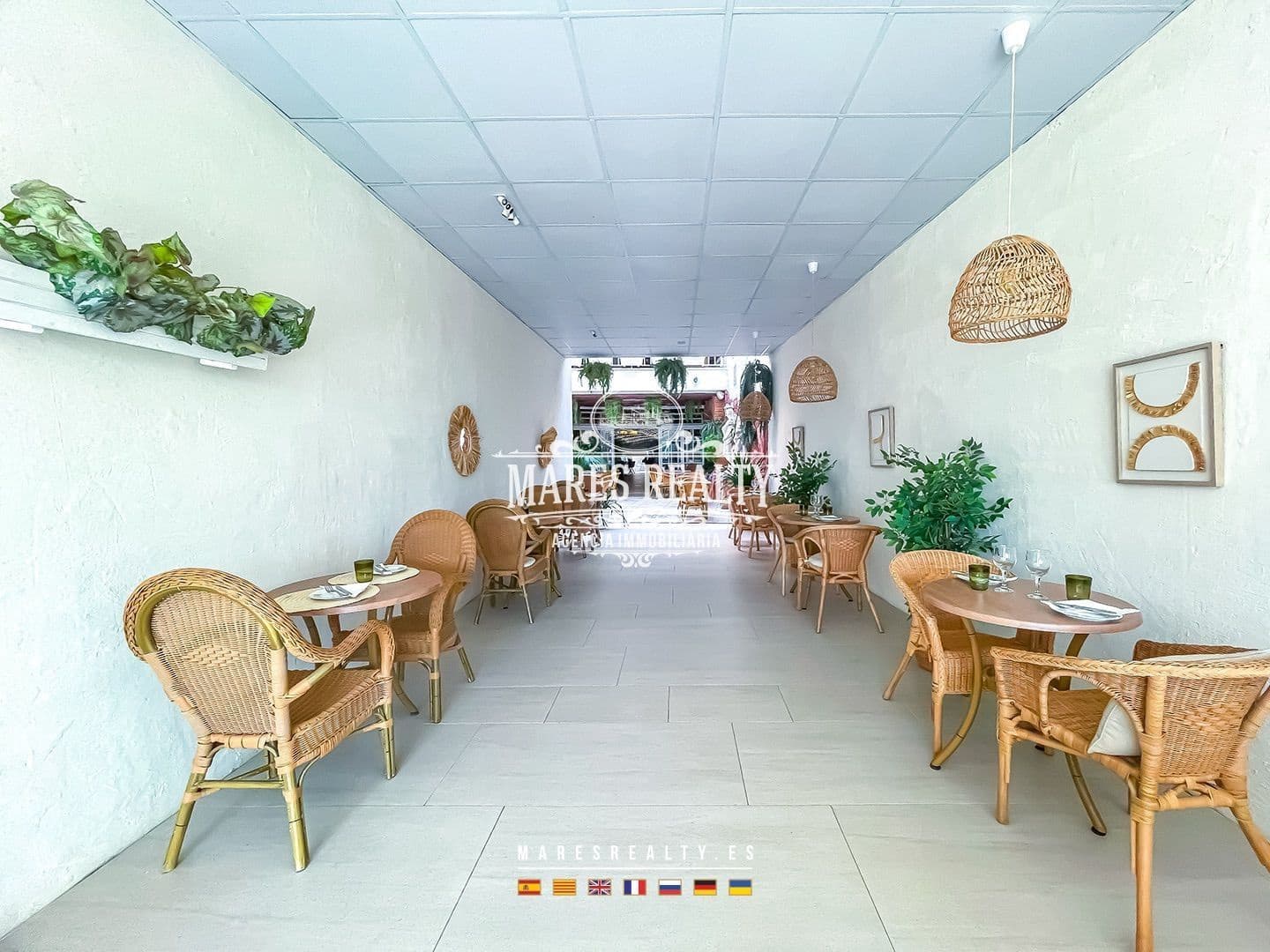 Commercial for sale in Calella - € 800,000 (Ref: 8541895)