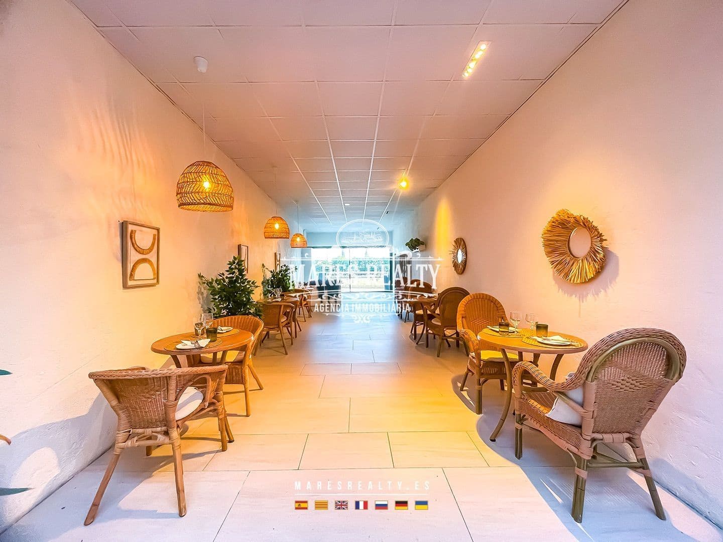 Commercial for sale in Calella - € 800,000 (Ref: 8541895)