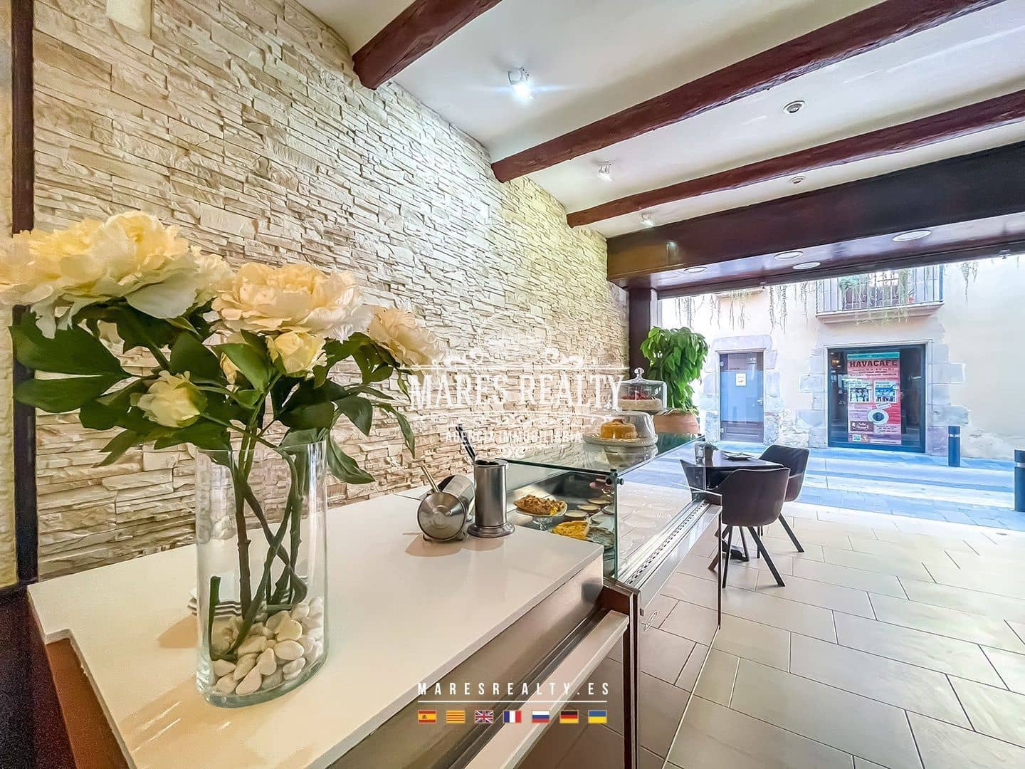 Commercial for sale in Calella - € 800,000 (Ref: 8541895)