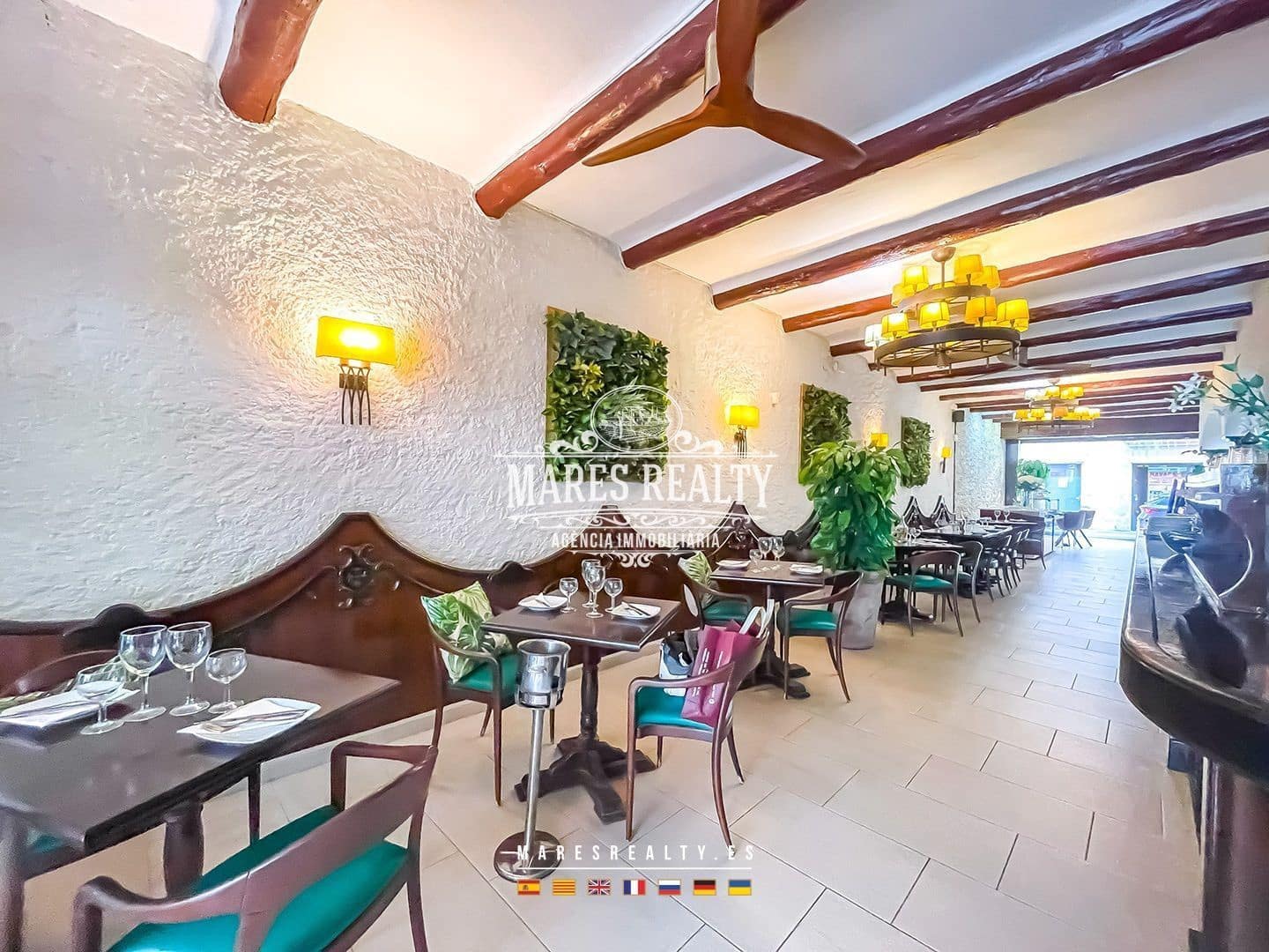 Commercial for sale in Calella - € 800,000 (Ref: 8541895)