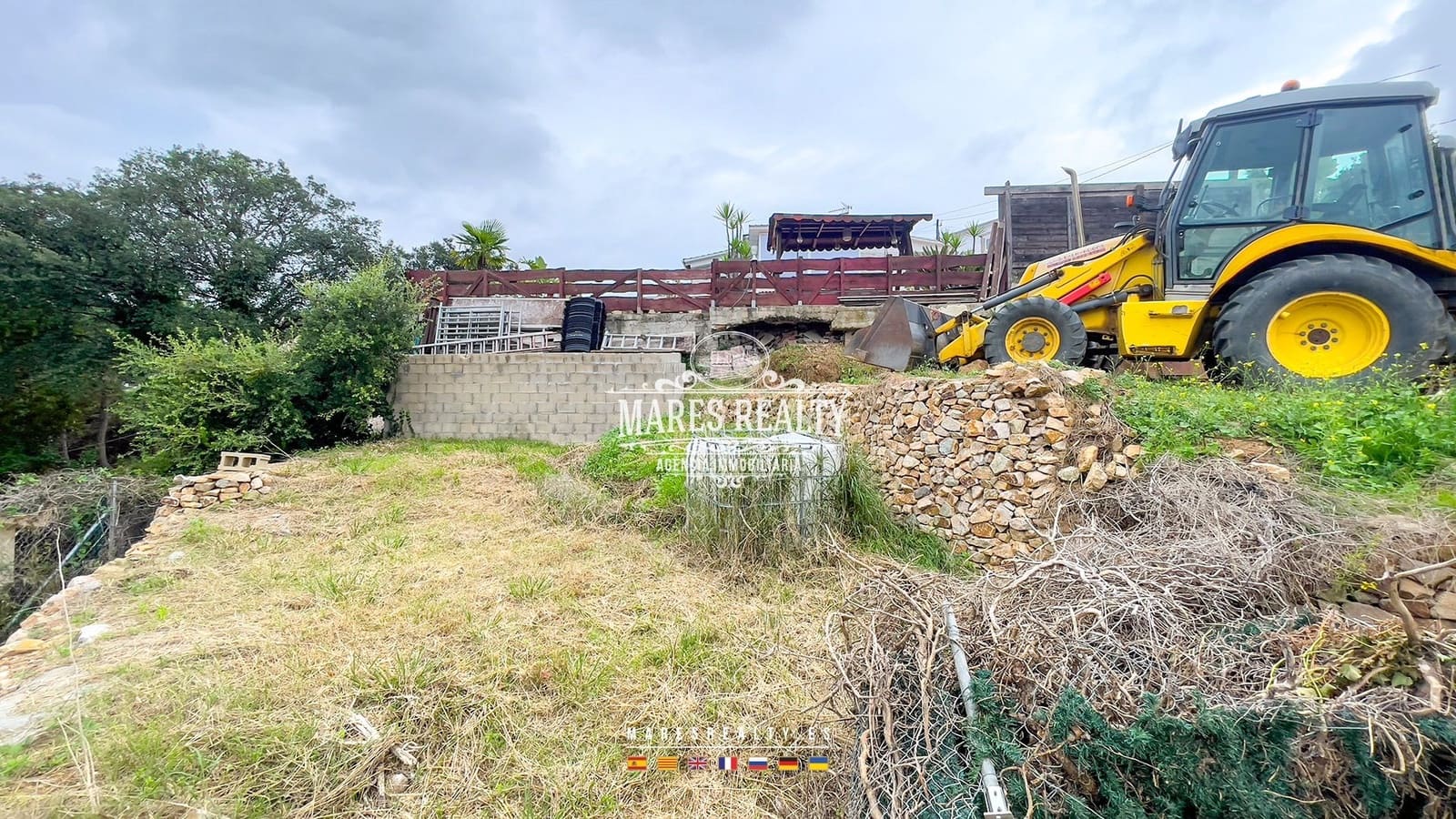 Grunde uden byggetilladelser til salg i Lloret de Mar - € 64.000 (Ref: 8581781)