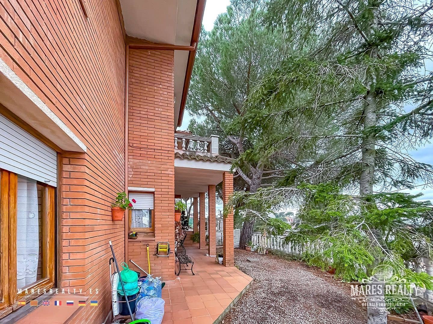 4 soverom Villa til salgs i Dosrius - € 365 000 (Ref: 8588127)