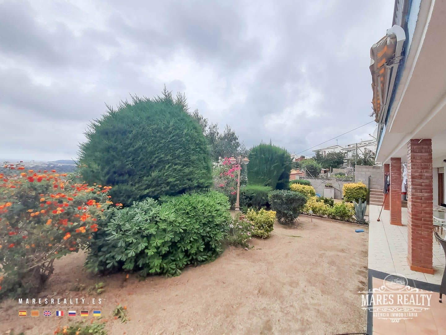 5 soverom Villa til salgs i Pineda de Mar med garasje - € 424 000 (Ref: 8591599)