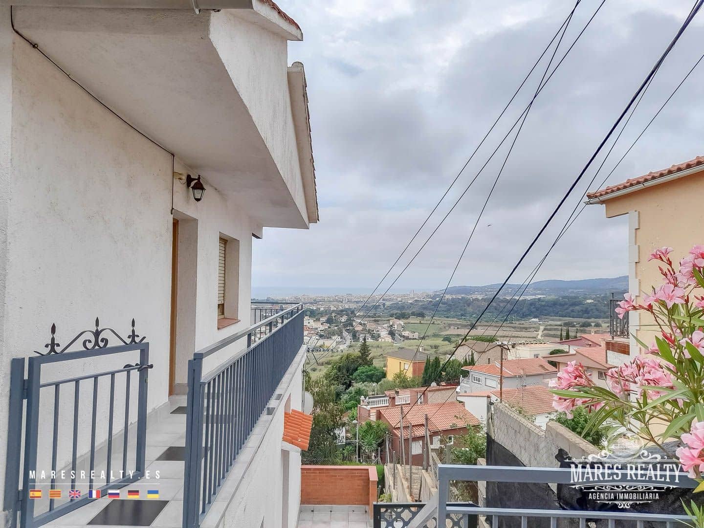 5 soverom Villa til salgs i Pineda de Mar med garasje - € 424 000 (Ref: 8591599)