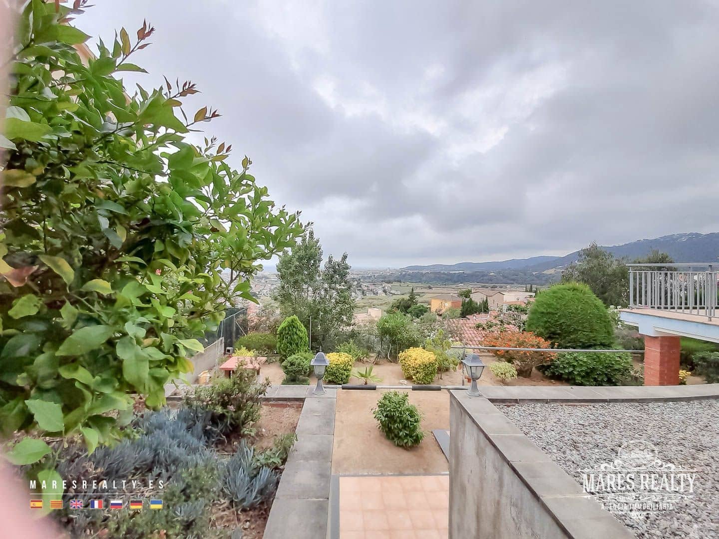 5 soverom Villa til salgs i Pineda de Mar med garasje - € 424 000 (Ref: 8591599)