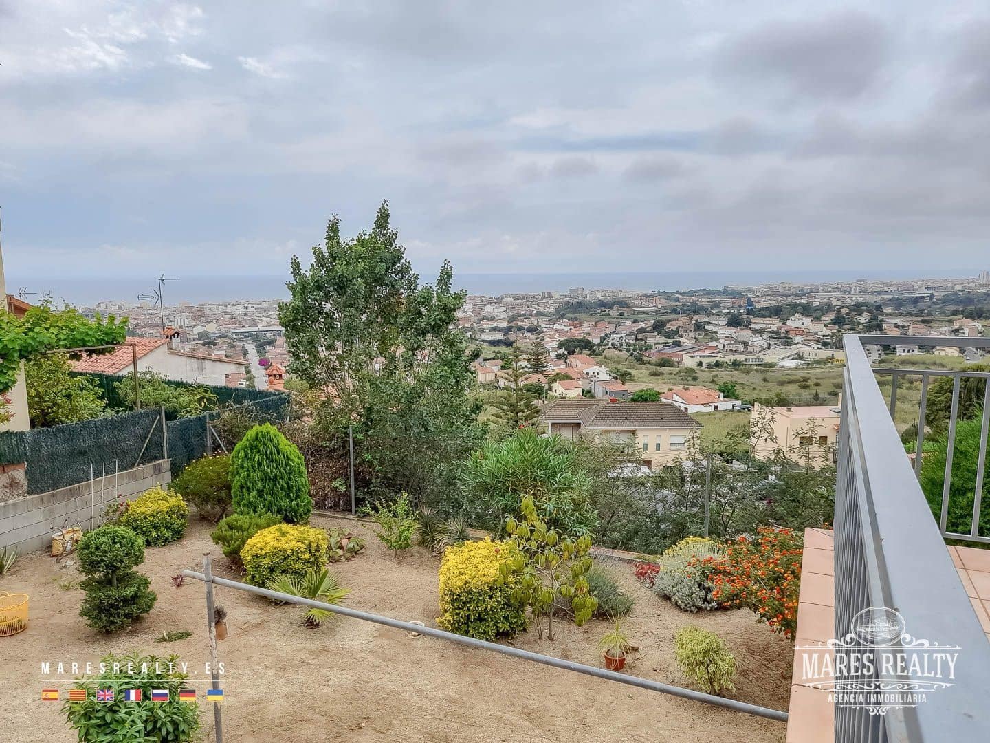 5 soverom Villa til salgs i Pineda de Mar med garasje - € 424 000 (Ref: 8591599)