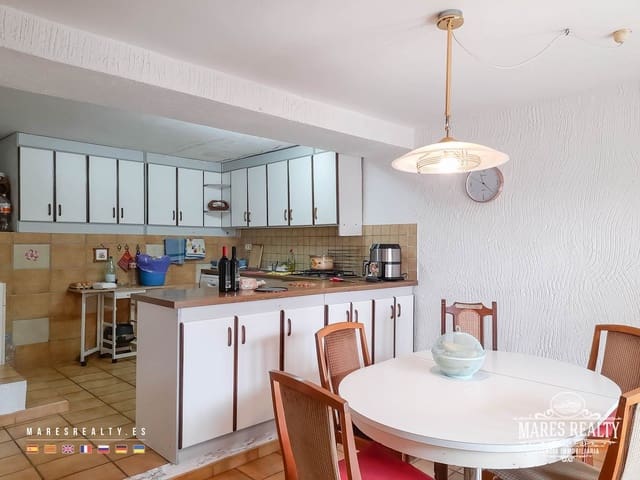 5 soverom Villa til salgs i Pineda de Mar med garasje - € 424 000 (Ref: 8591599)