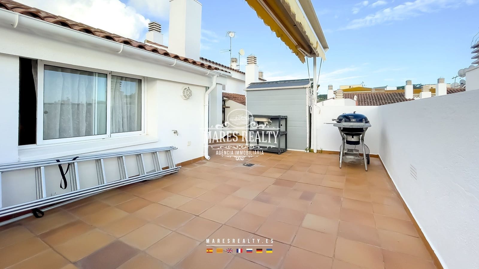 4 soveværelse Penthouse til salg i Lloret de Mar med swimmingpool - € 550.000 (Ref: 8597082)