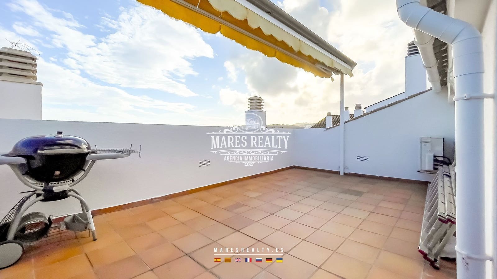 4 soveværelse Penthouse til salg i Lloret de Mar med swimmingpool - € 550.000 (Ref: 8597082)