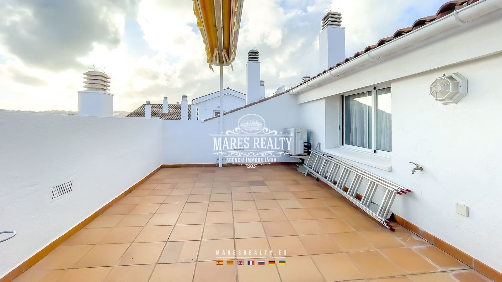 4 soveværelse Penthouse til salg i Lloret de Mar med swimmingpool - € 550.000 (Ref: 8597082)