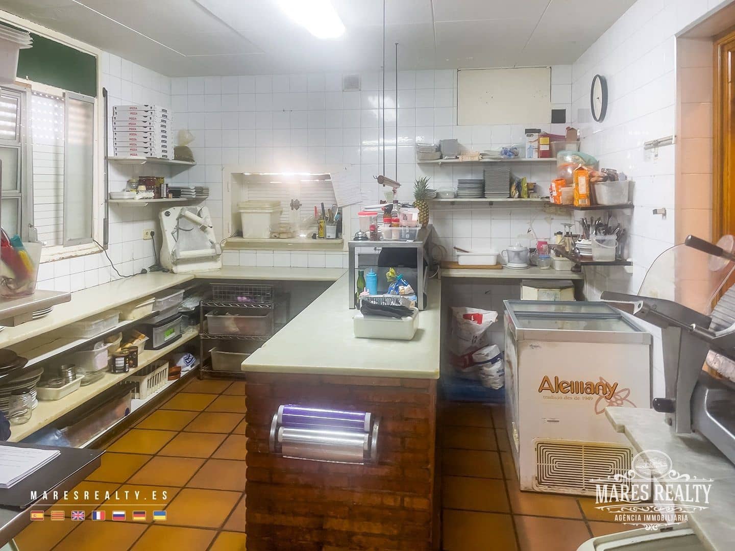 Kommersiell til salgs i Malgrat de Mar med svømmebasseng - € 650 000 (Ref: 8597083)