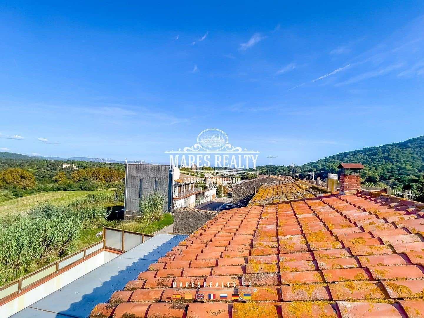 3 soveværelse Semi-Rækkehus til salg i Palafolls med swimmingpool garage - € 426.000 (Ref: 8599208)