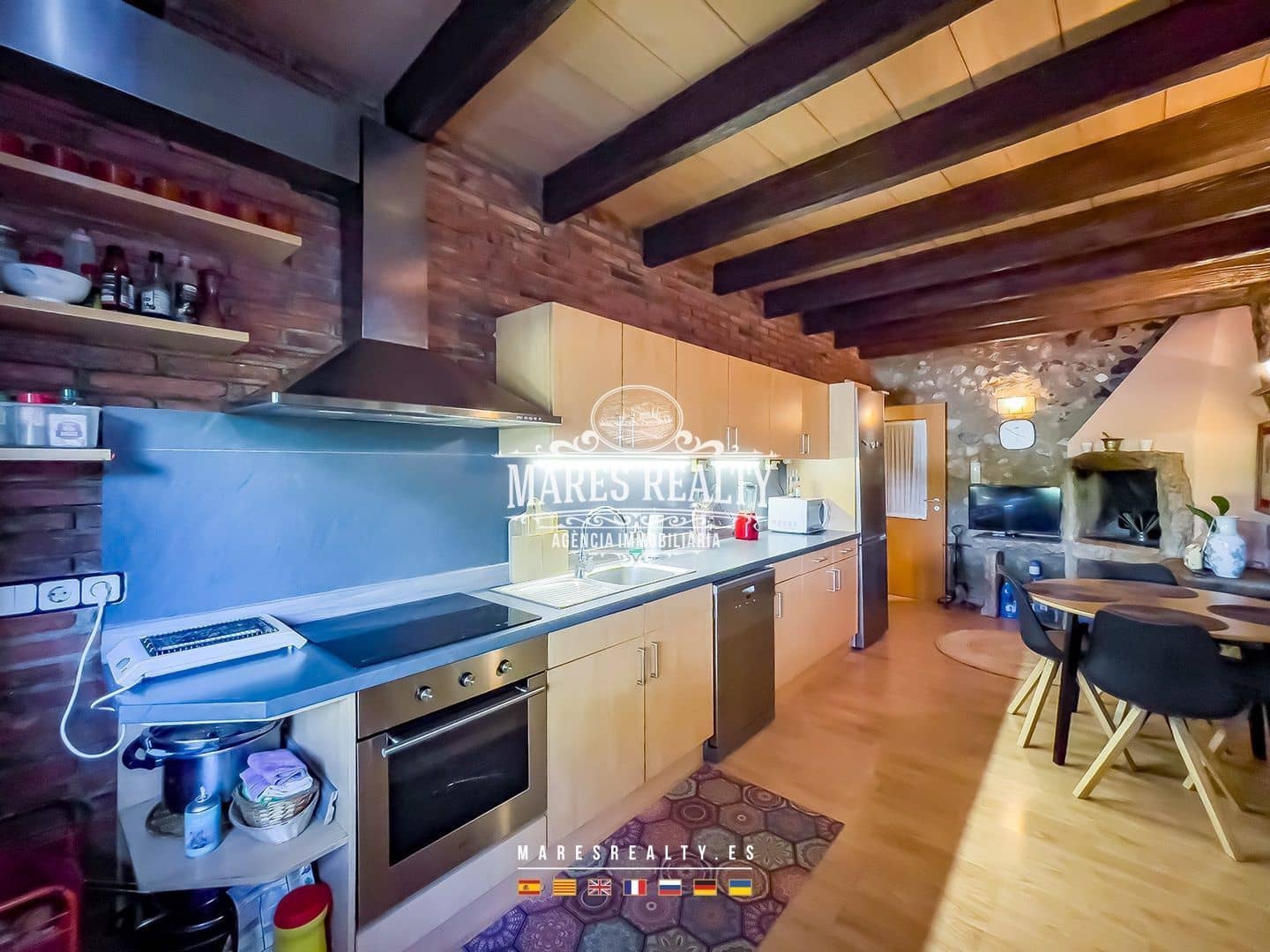 3 soveværelse Semi-Rækkehus til salg i Palafolls med swimmingpool garage - € 426.000 (Ref: 8599208)