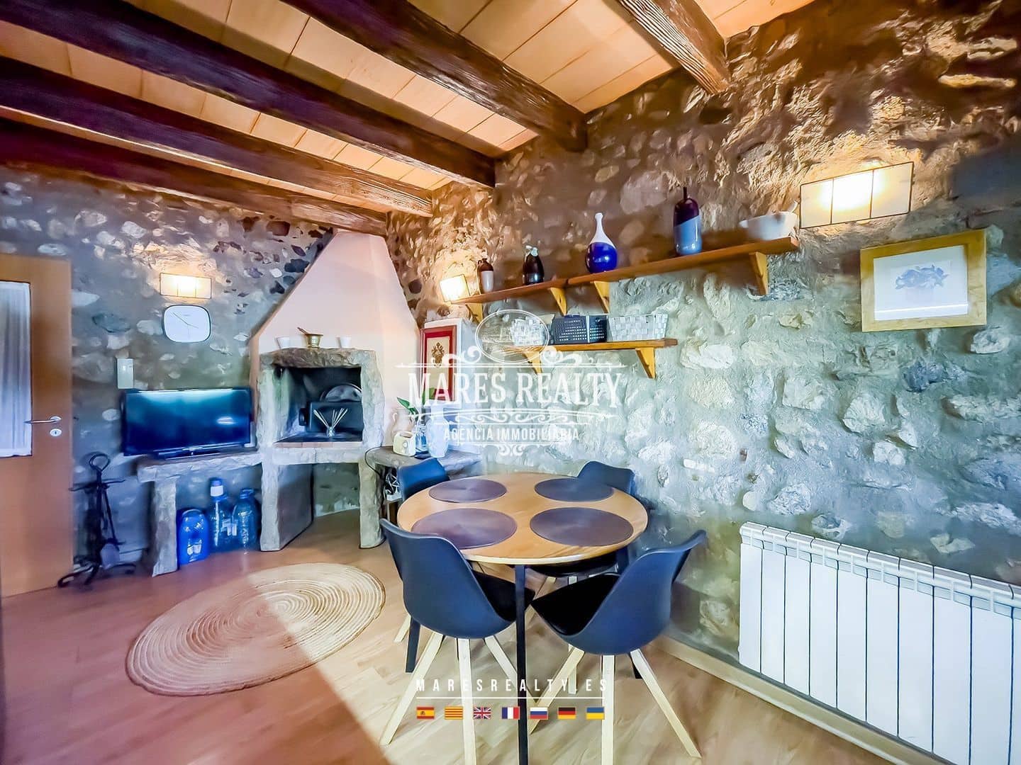 3 soveværelse Semi-Rækkehus til salg i Palafolls med swimmingpool garage - € 426.000 (Ref: 8599208)