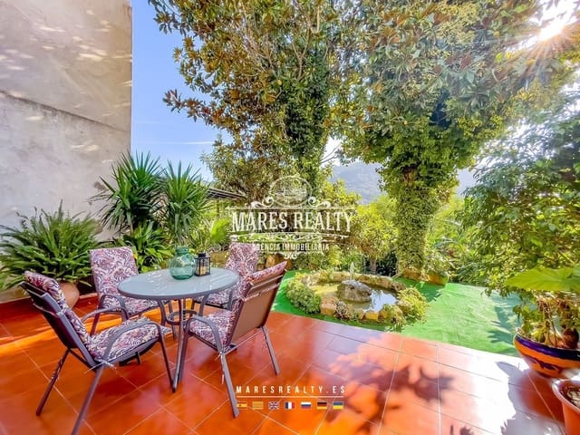 3 soverom Kjedet enebolig til salgs i Palafolls med svømmebasseng garasje - € 426 000 (Ref: 8599208)