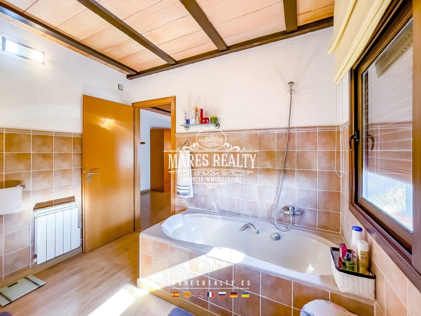 3 sypialnia Dom blizniak na sprzedaż w Palafolls z basenem garażem - 426 000 € (Ref: 8599208)