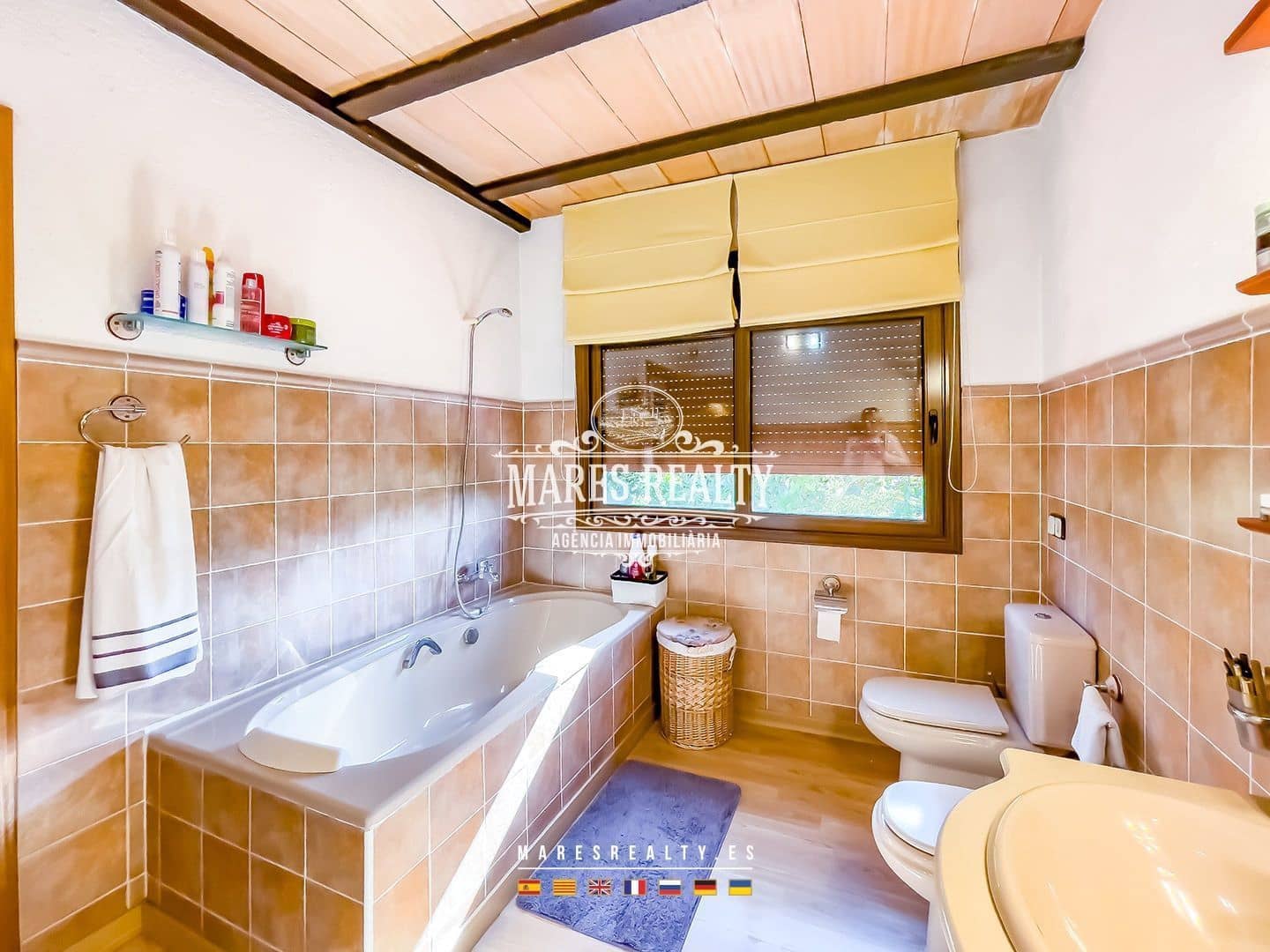 3 sypialnia Dom blizniak na sprzedaż w Palafolls z basenem garażem - 426 000 € (Ref: 8599208)