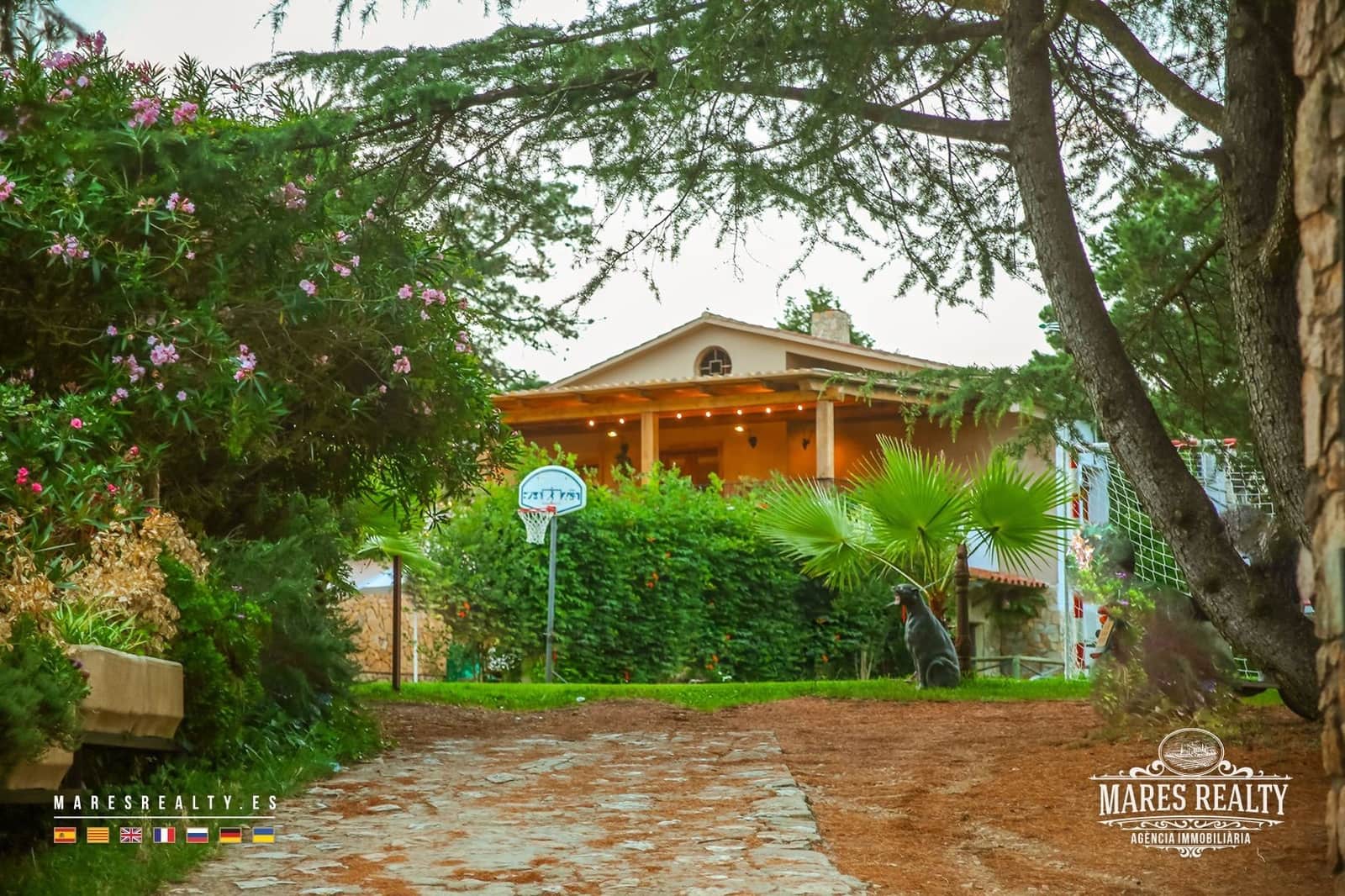 12 bedroom Finca/Country House for sale in Vidreres with pool - € 2,200,000 (Ref: 8599209)