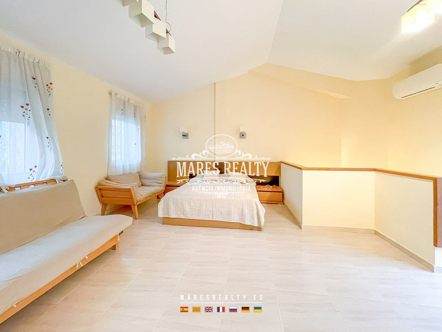 4 soveværelse Semi-Rækkehus til salg i Platja d'Aro med garage - € 550.000 (Ref: 8599211)