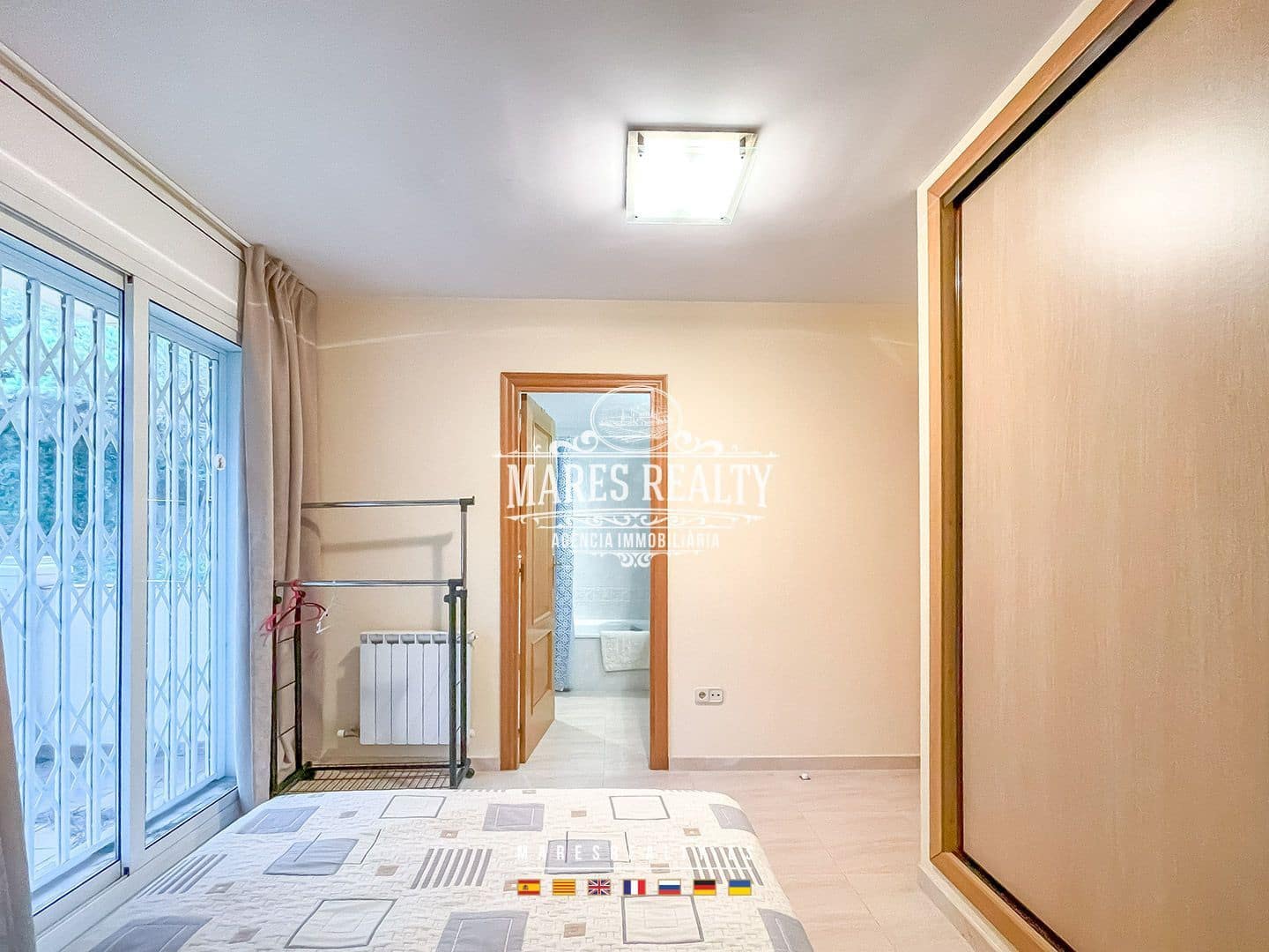 4 soveværelse Semi-Rækkehus til salg i Platja d'Aro med garage - € 550.000 (Ref: 8599211)